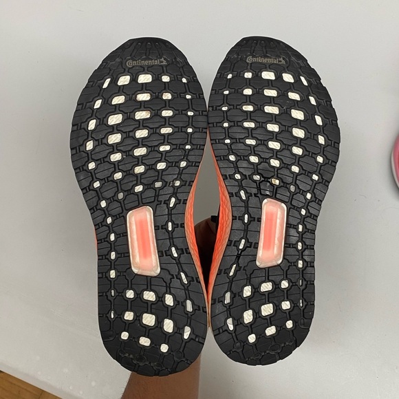 Adidas Boost Bundle Sizes 6- 6.5 - Picture 11 of 15